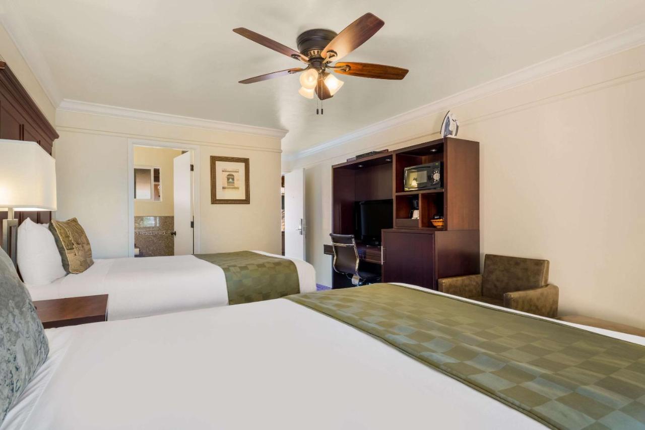 Clarion Collection Carmel Oaks Inn Ngoại thất bức ảnh