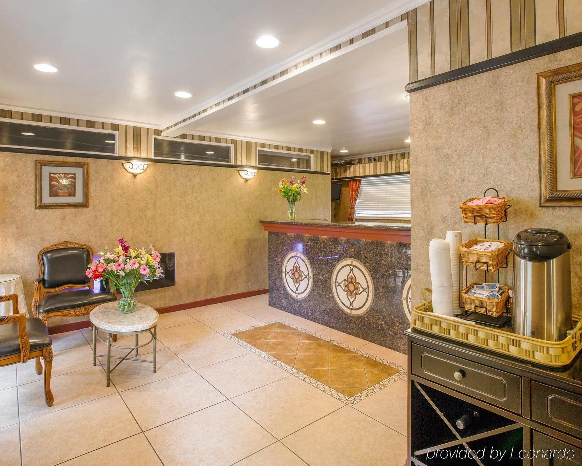 Clarion Collection Carmel Oaks Inn Ngoại thất bức ảnh